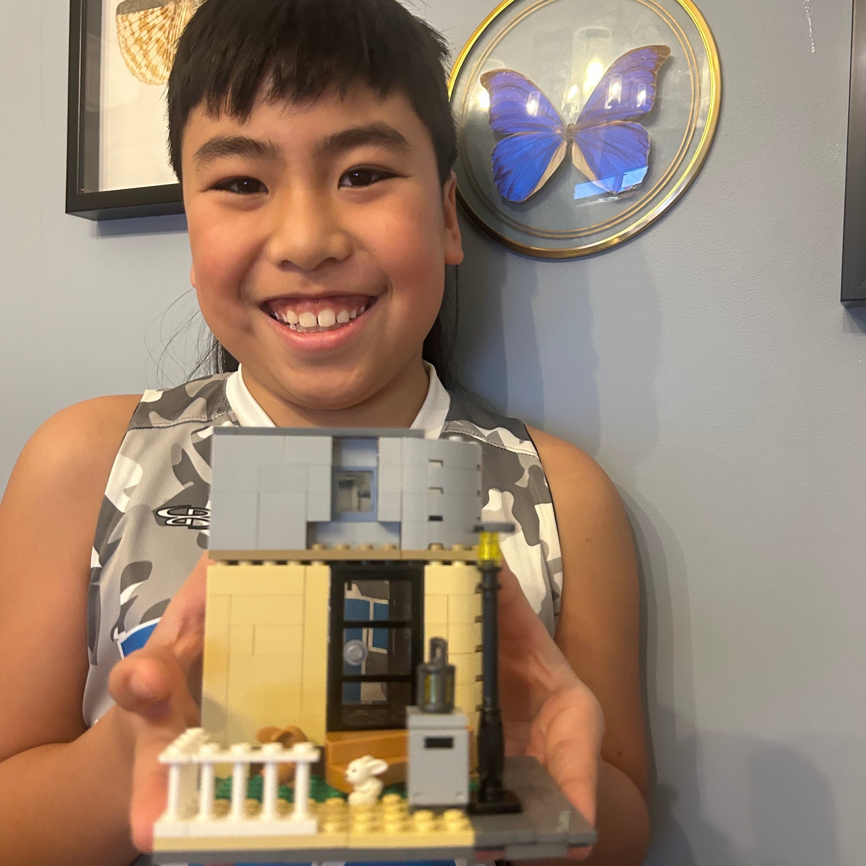 Meet some of the LEGO Mini-Build Artists!