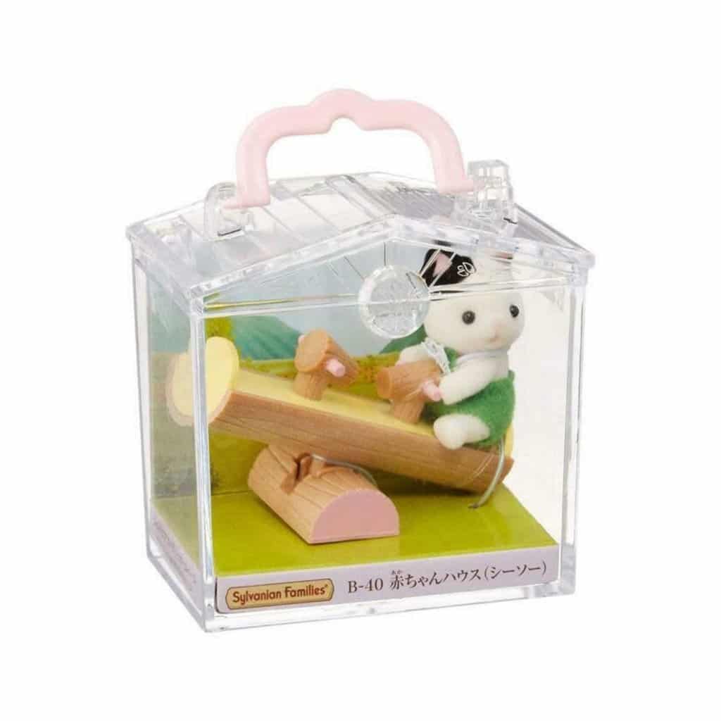 Calico Critters Mini Carry Cases by Epoch Everlasting Play