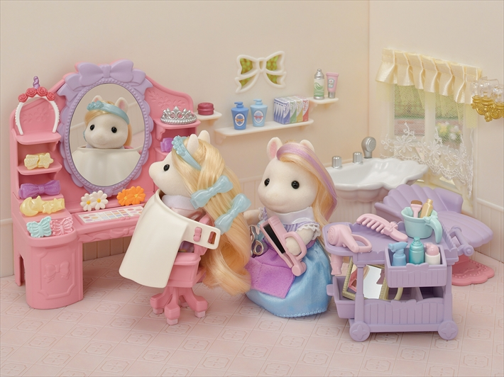 Calico Critters Ponys Hair Stylist Set by Epoch Everlasting Play 7