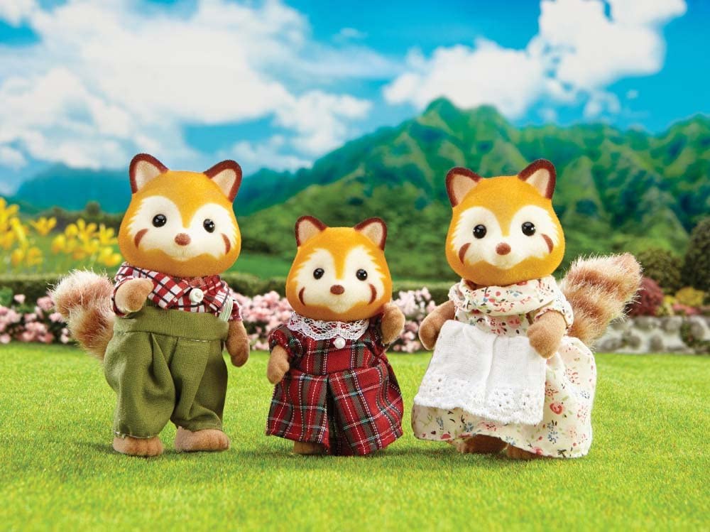Calico Critters Red Panda Family by Epoch Everlasting Play 2