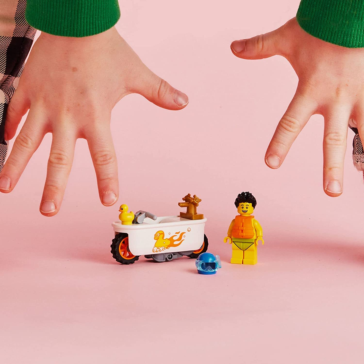 City Bathtub Stunt Bike by Lego 5