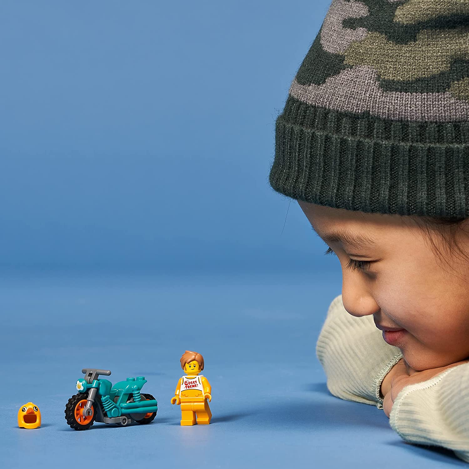 City Chicken Stunt Bike by Lego 5