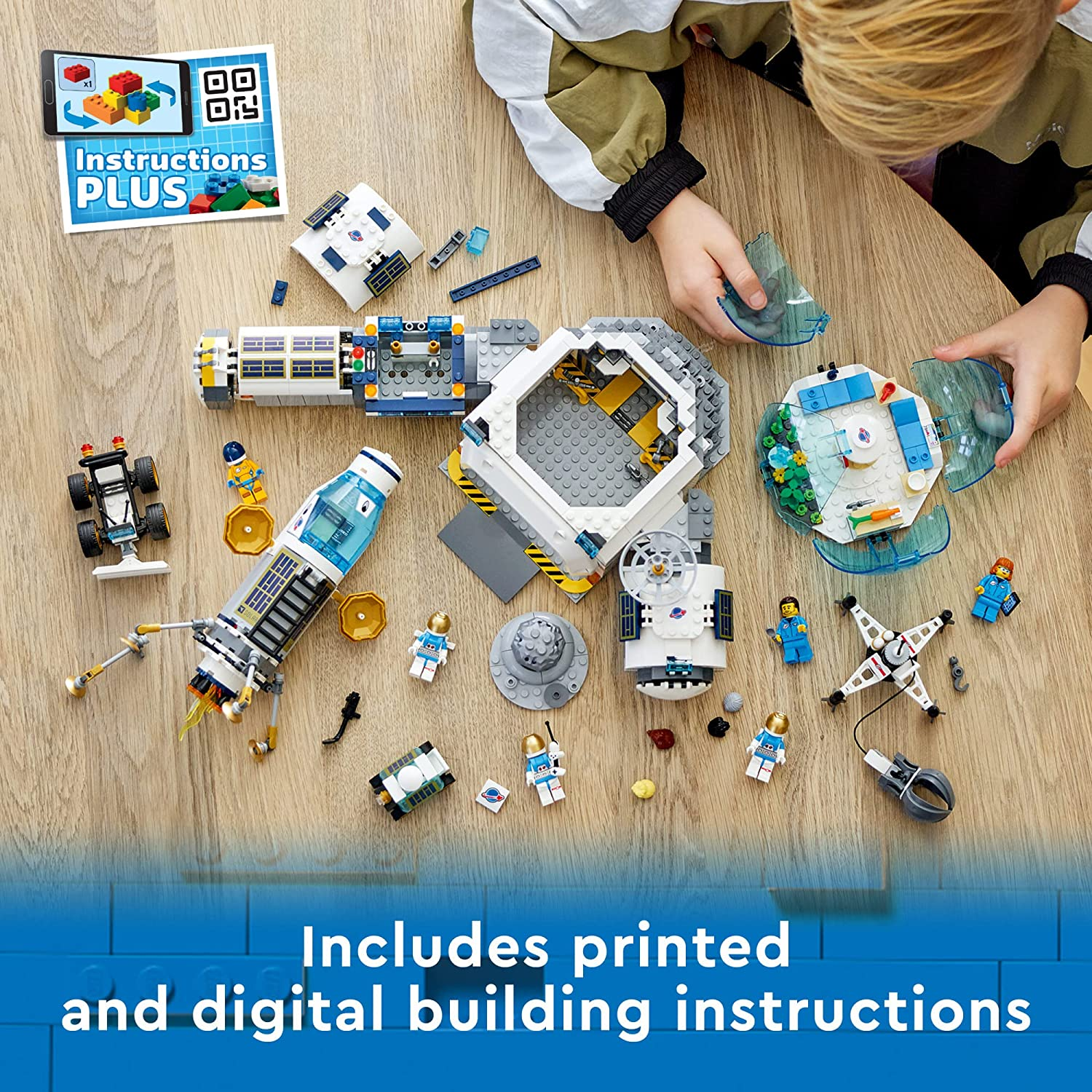 City Lunar Research Base by Lego 3