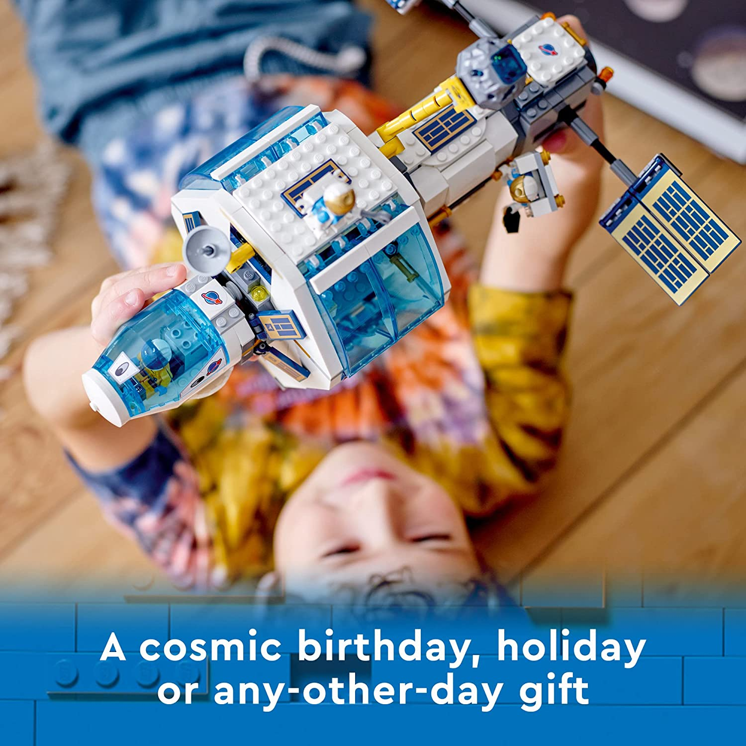 City Lunar Space Station by Lego 5