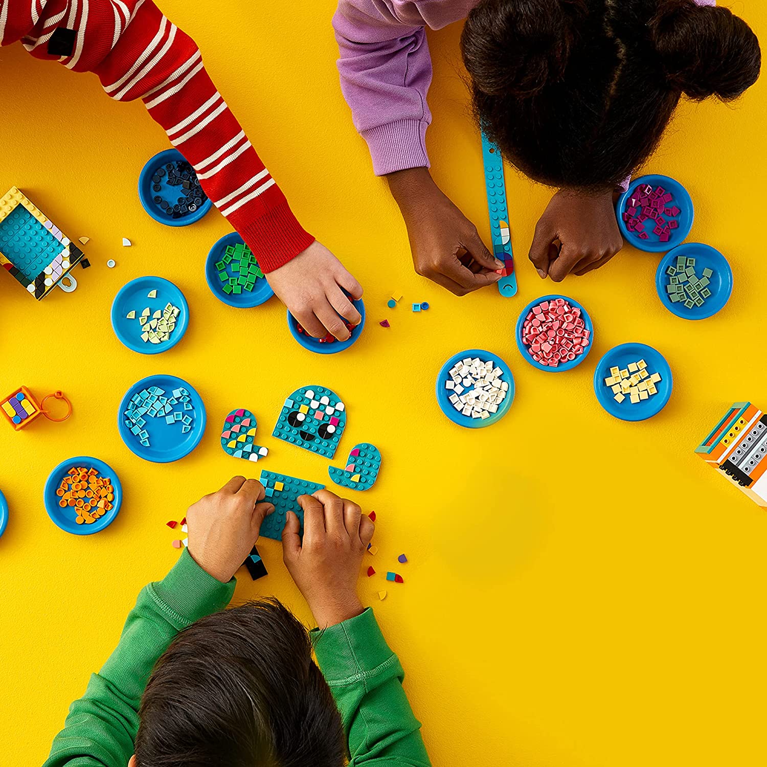 Dots Lots of Dots by Lego 2