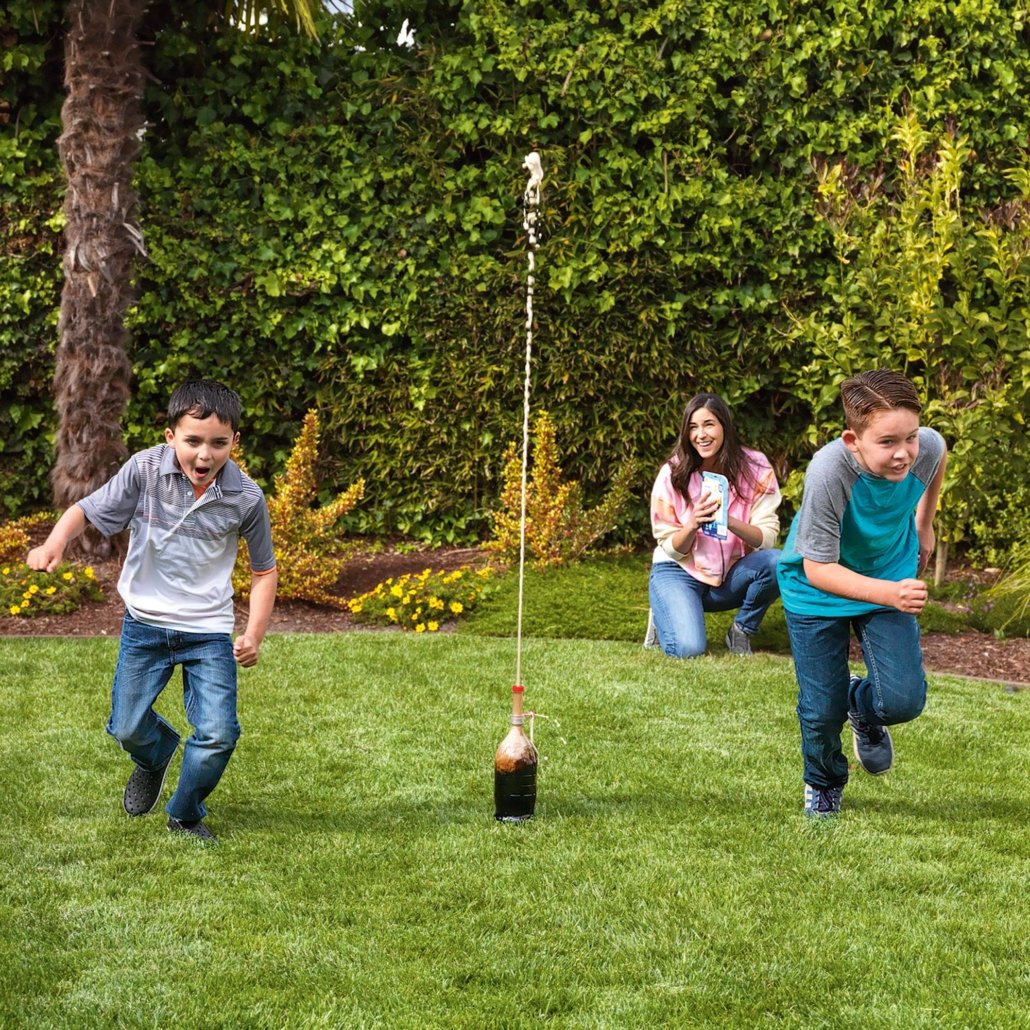 Extreme Geyser Tube by Steve Spangler Science 2