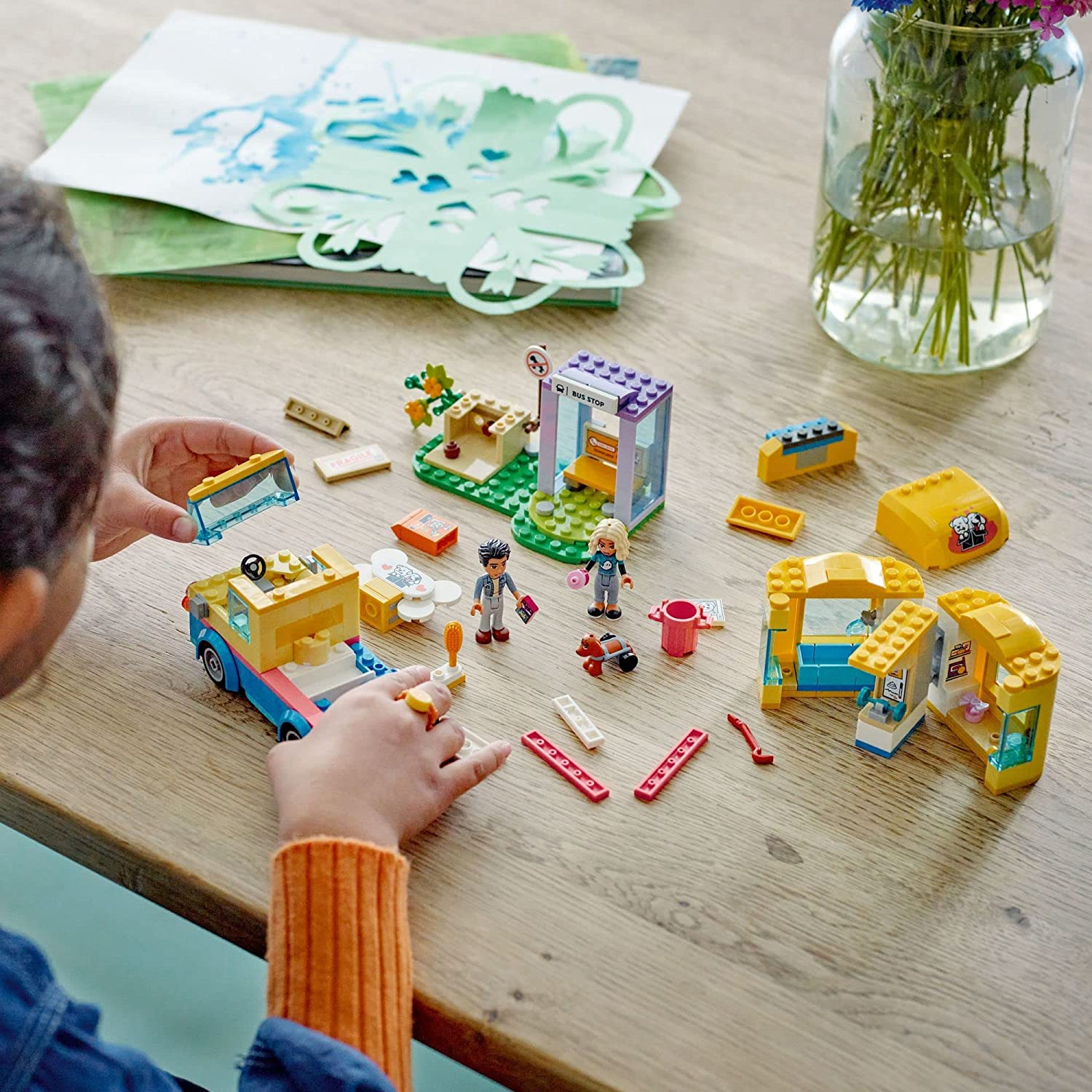 Friends Dog Rescue Van by Lego 4