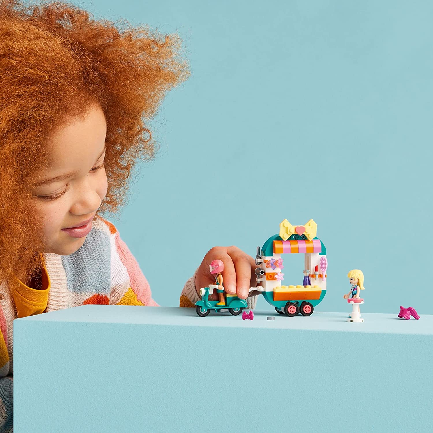 Friends Mobile Fashion Boutique by Lego 2