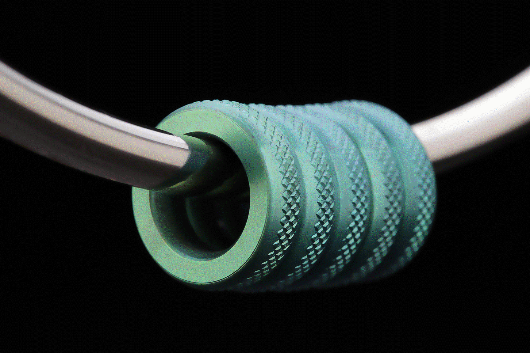 Haylo Wonder Ring Titanium by Sling True 1