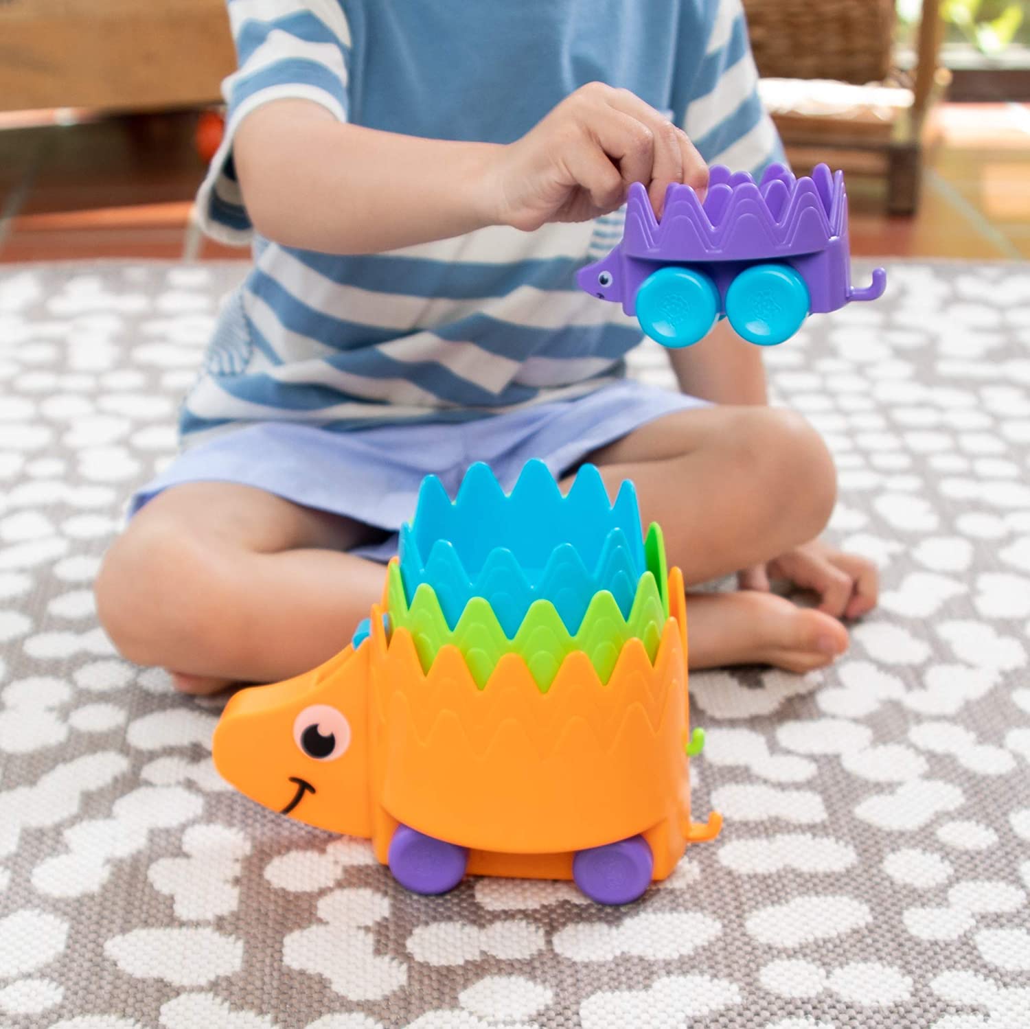 Hiding Hedgehogs by Fat Brain Toys 2