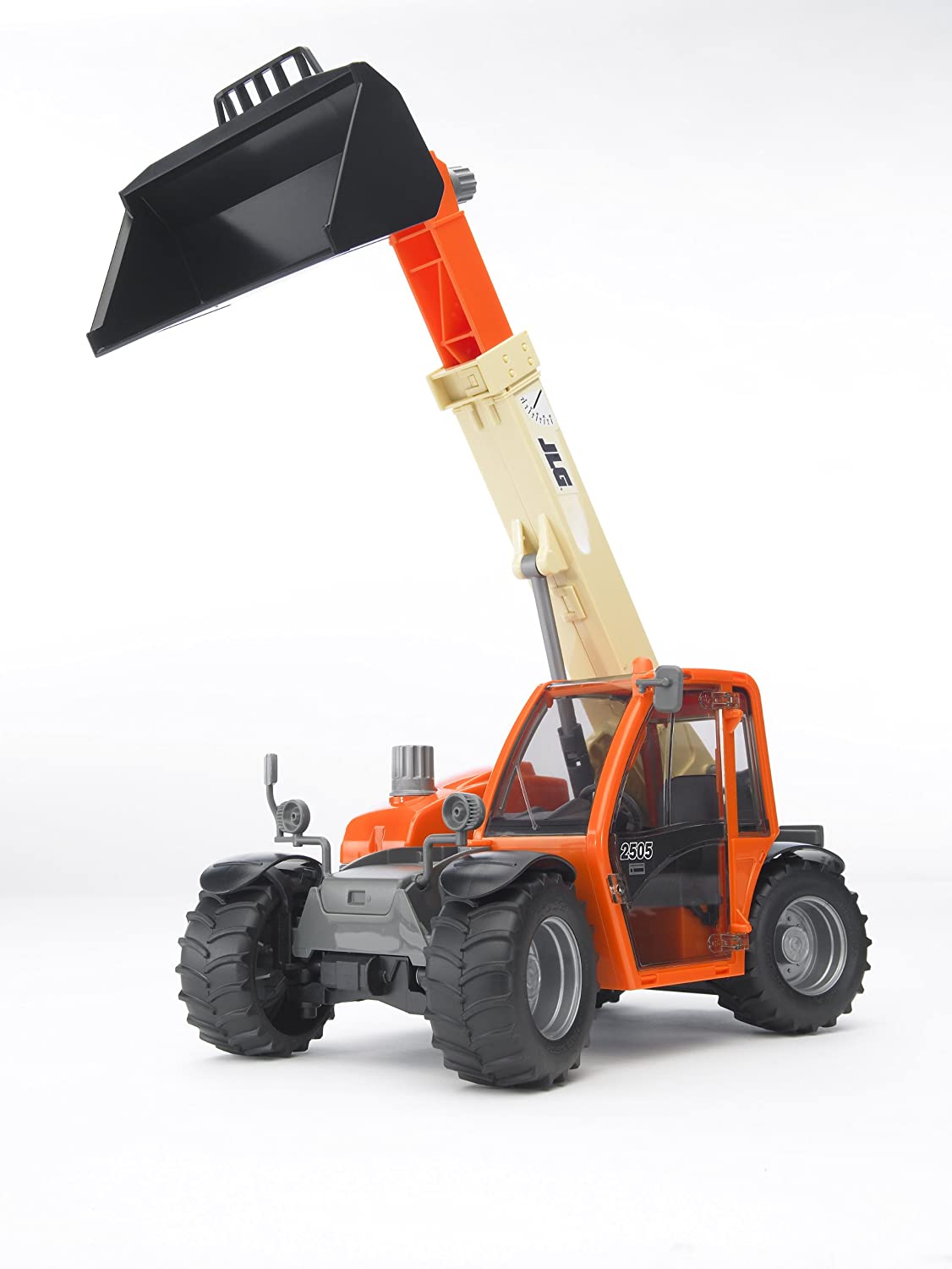 JLG 2505 Telehandler by Bruder 1