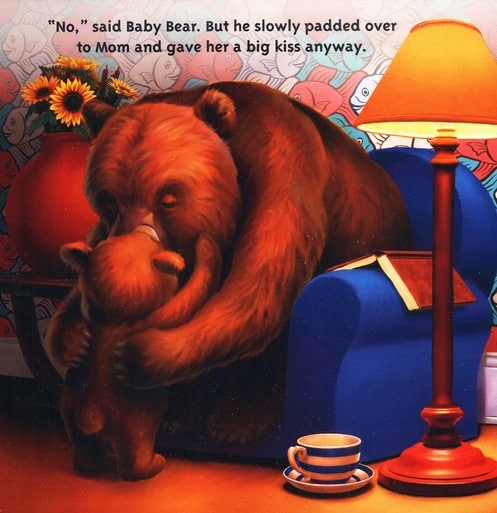 Kisses for Daddy by Little Simon 3