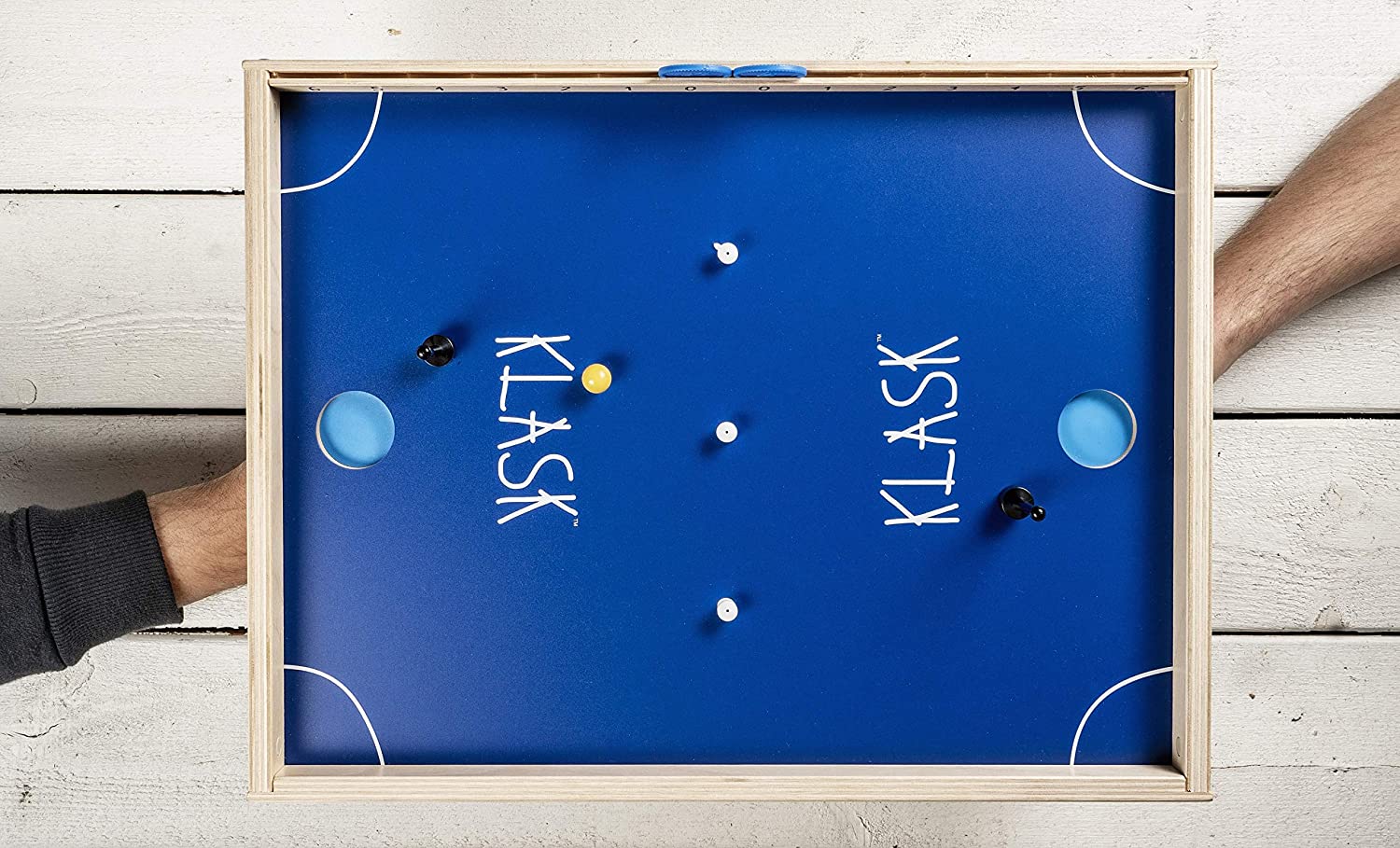 Klask by Asmodee 2