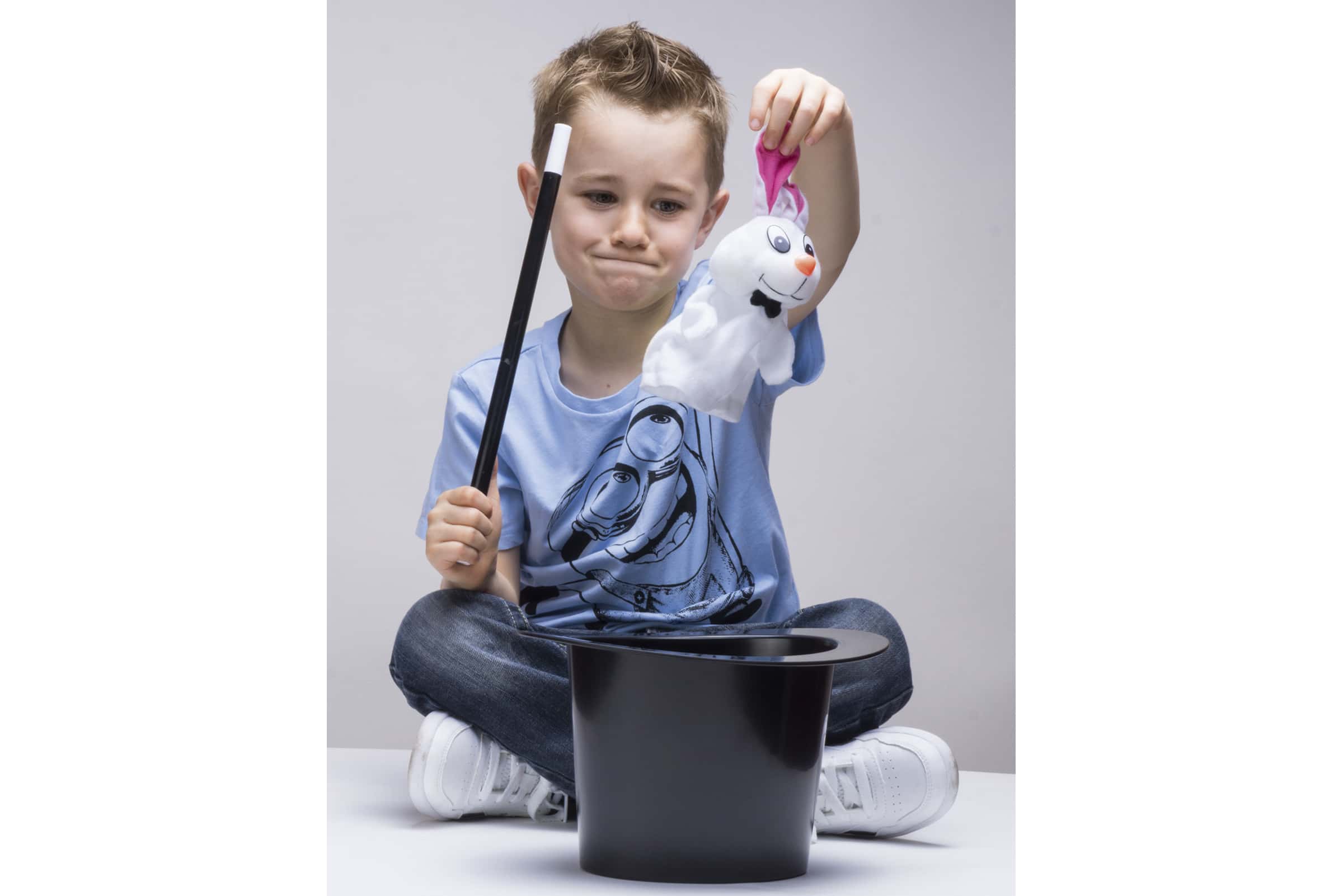 Magic Hat by Thames Kosmos 3