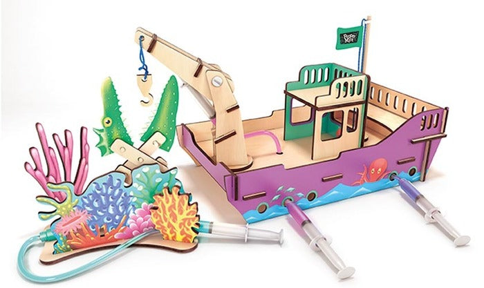 Pepper Mint in the Fantastic Underwater Science Voyage by Thames Kosmos 2