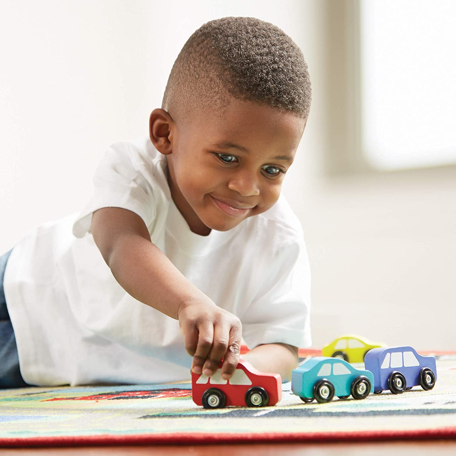 Round the Town Road Rug Car Set by Melissa Doug 3