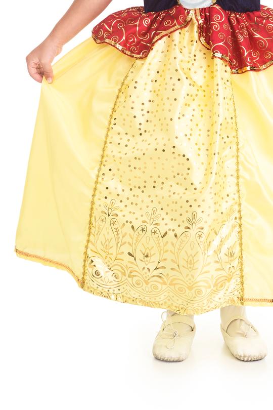 Snow White Medium 3 5 Years by Little Adventures 2