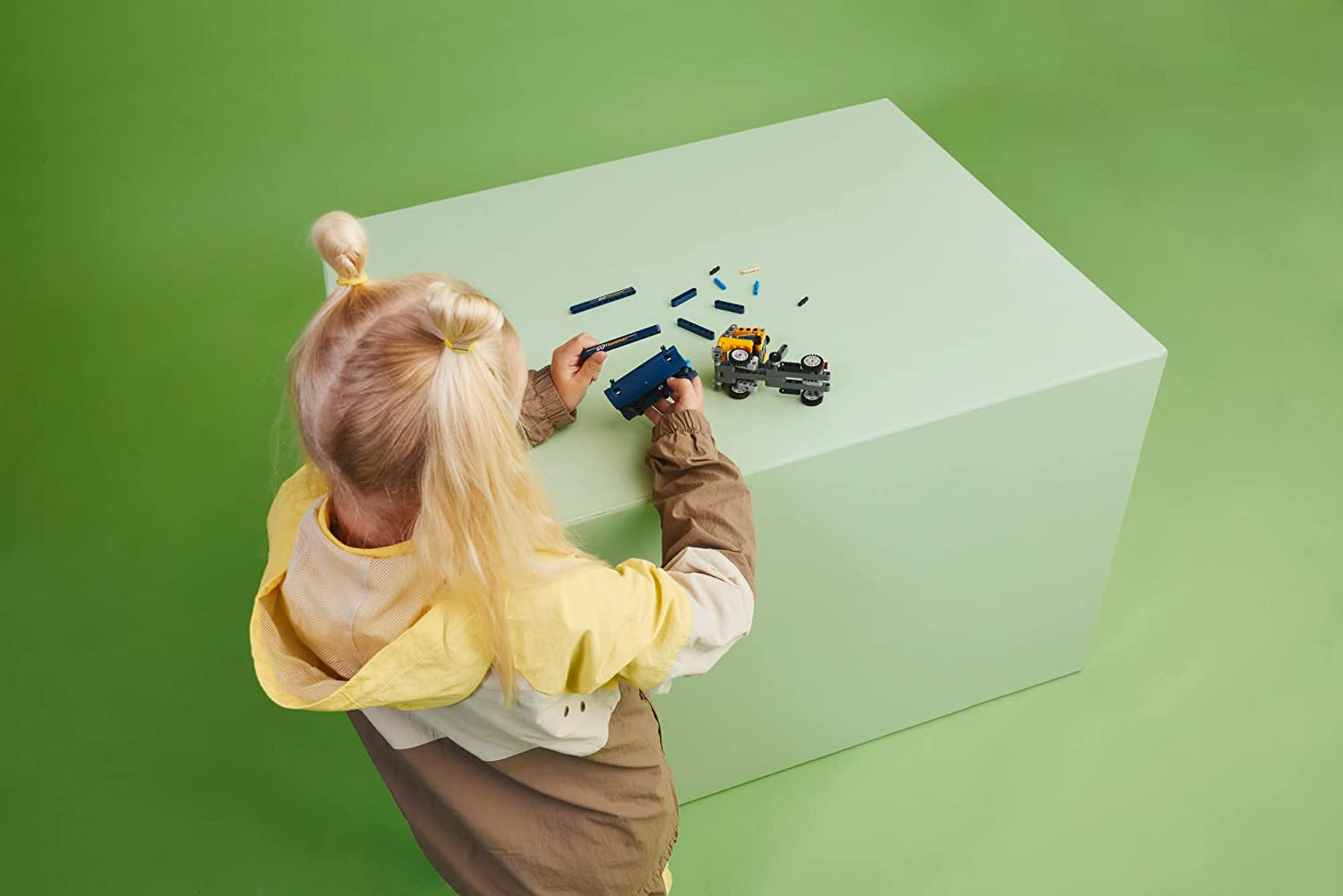 Technic Dump Truck by Lego 4