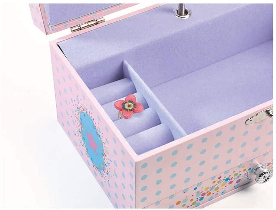 The Ballerinas Tune Treasure Box by Djeco 2