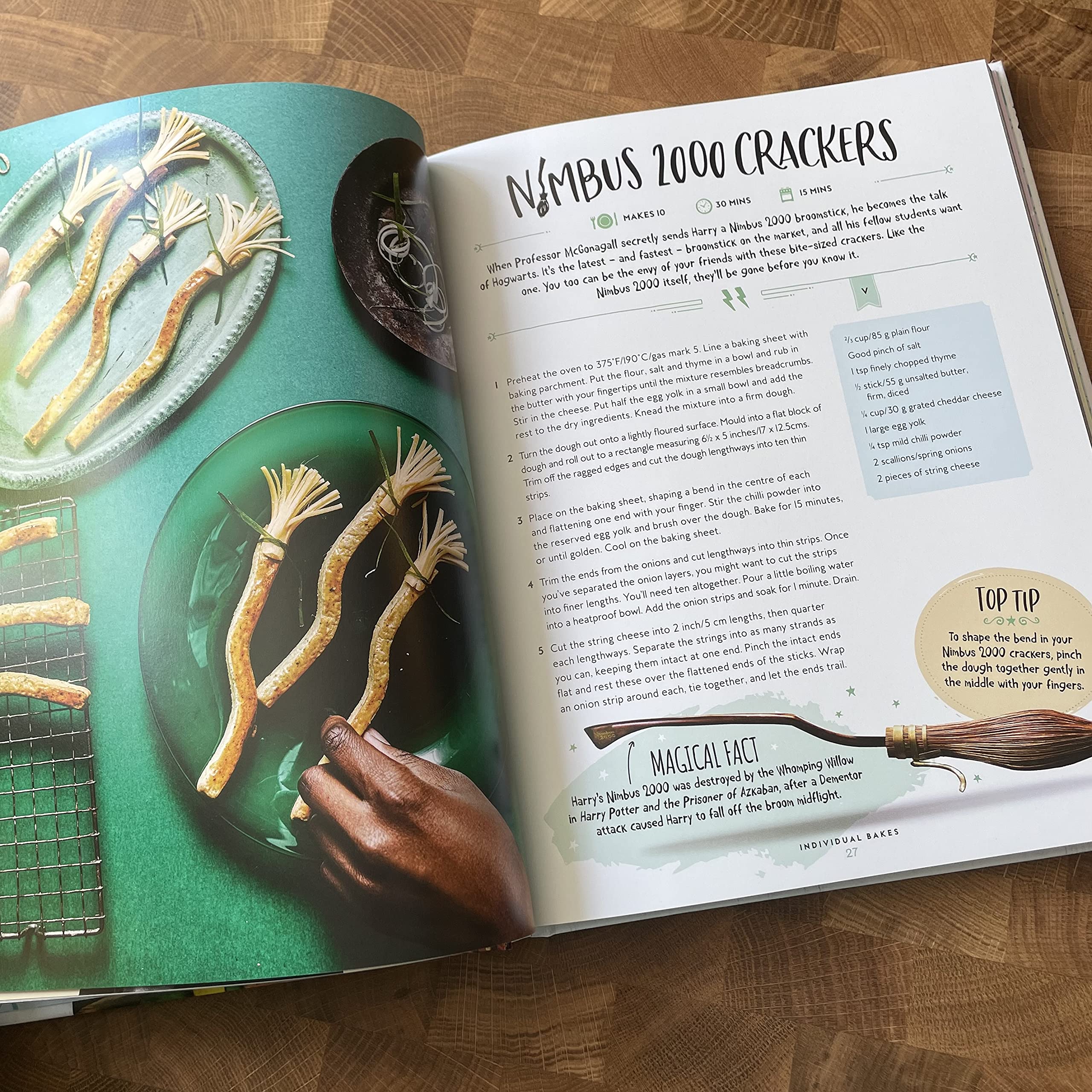 The Official Harry Potter Baking Book by Scholastic 7