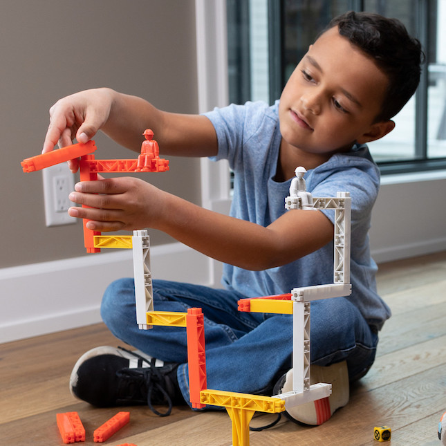 Upstruction by Fat Brain Toys 4