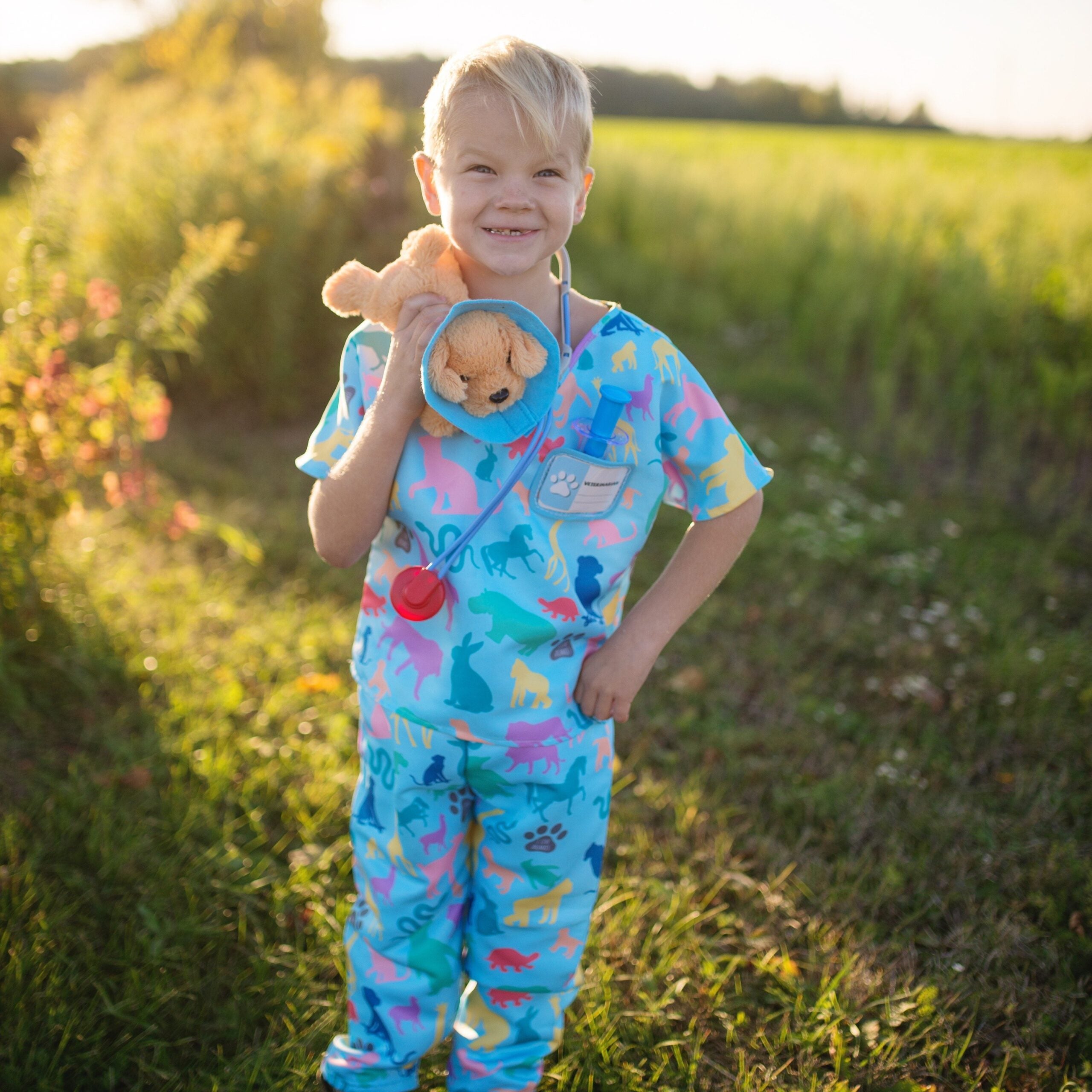 Veterinarian Scrubs with Accessories by Great Pretenders 1 scaled