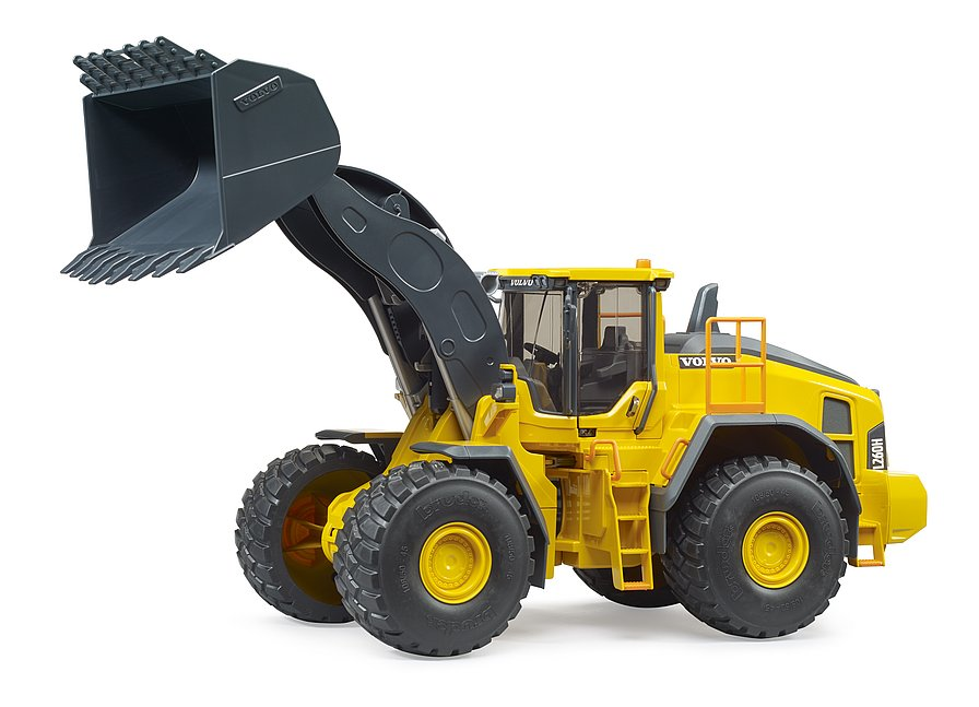Volvo Wheel Loader by Bruder 1