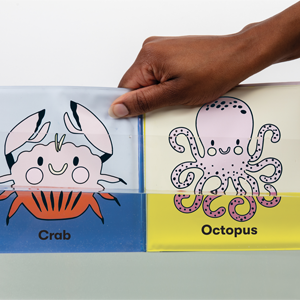 What Color Am I Bath Book by Chronicle Books 2