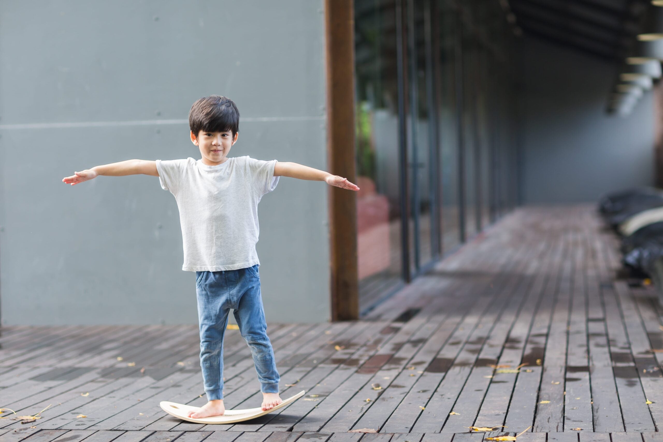 Balance Board by Plan Toys 1 scaled