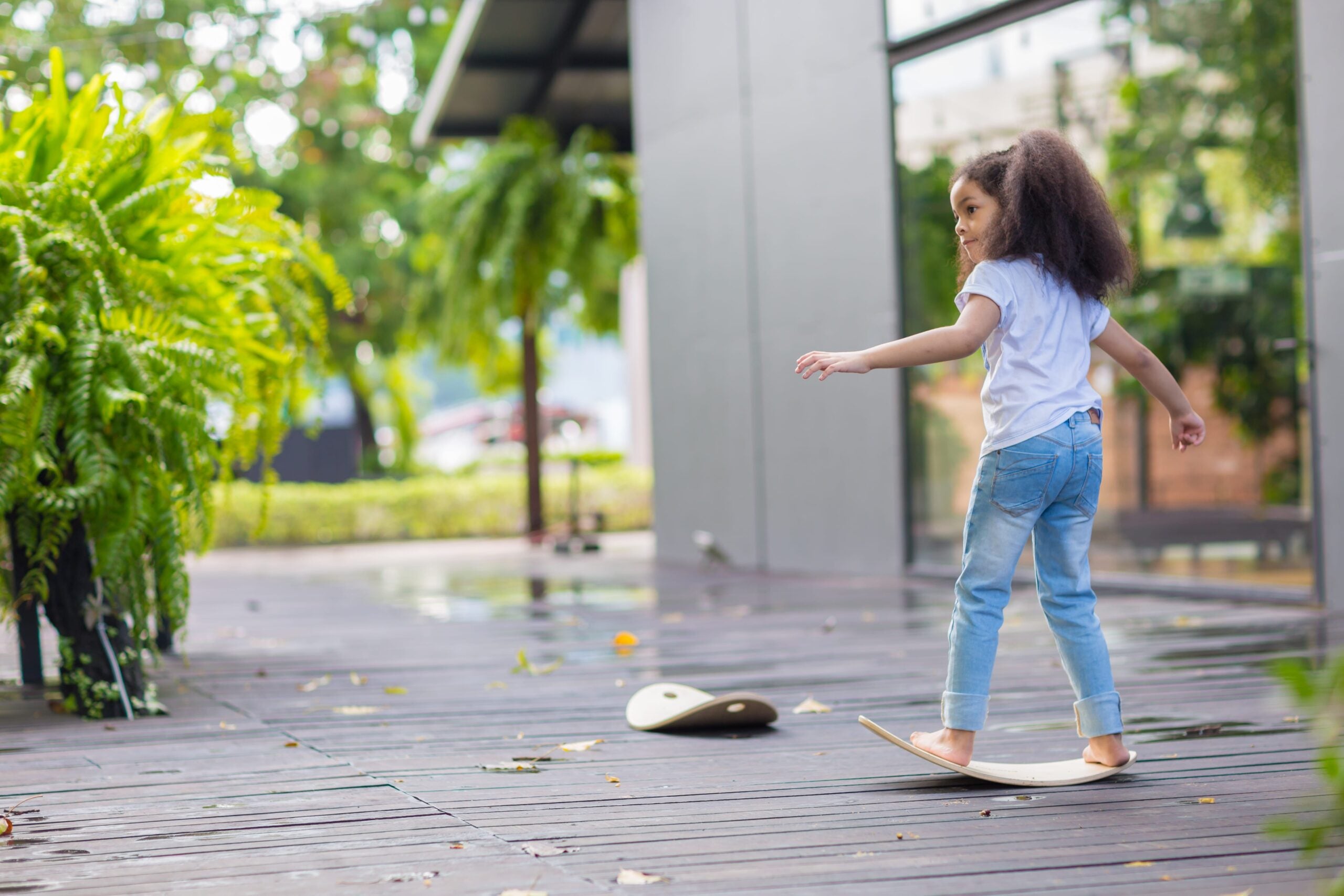 Balance Board by Plan Toys 6 scaled