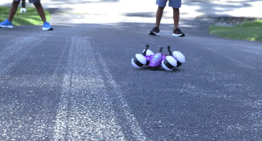 Blue HoverQuad Extreme RC by Mindscope 3