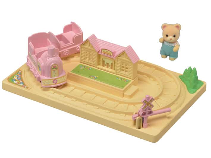 Calico Critters Baby Choo Choo Train by Epoch Everlasting Play