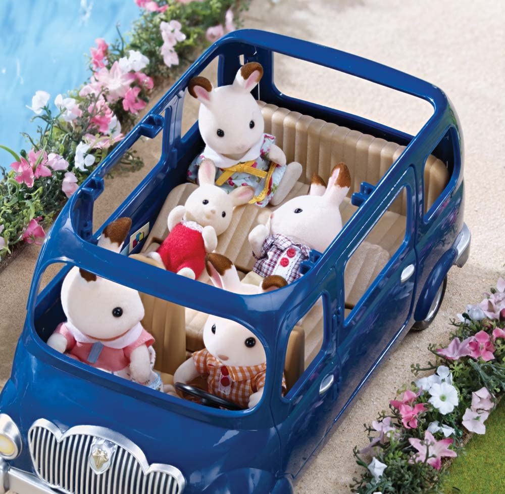 Calico Critters Family Seven Seater by Epoch Everlasting Play 5