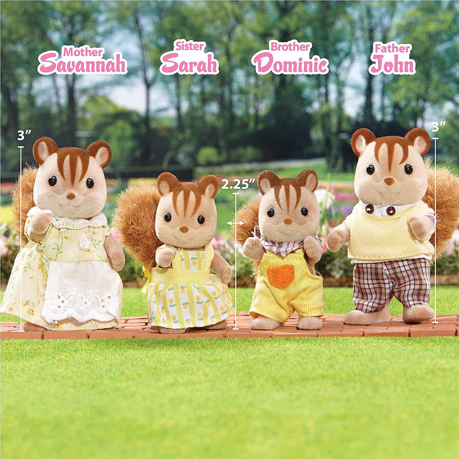 Calico Critters Hazelnut Chipmunk Family by Epoch Everlasting Play 2