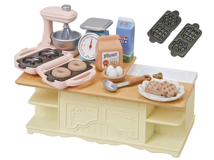 Calico Critters Kitchen Island by Epoch Everlasting Play