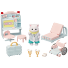 Calico Critters Village Doctor Starter Set-by-Epoch Everlasting Play