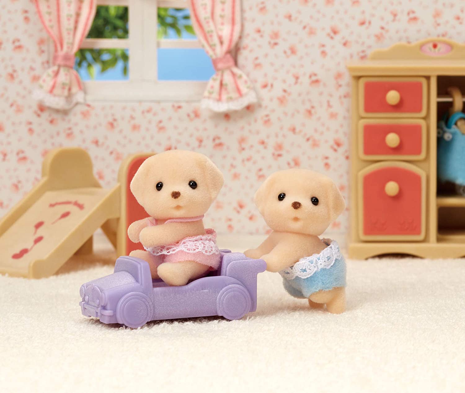 Calico Critters Yellow Labrador Twins by Epoch Everlasting Play 3