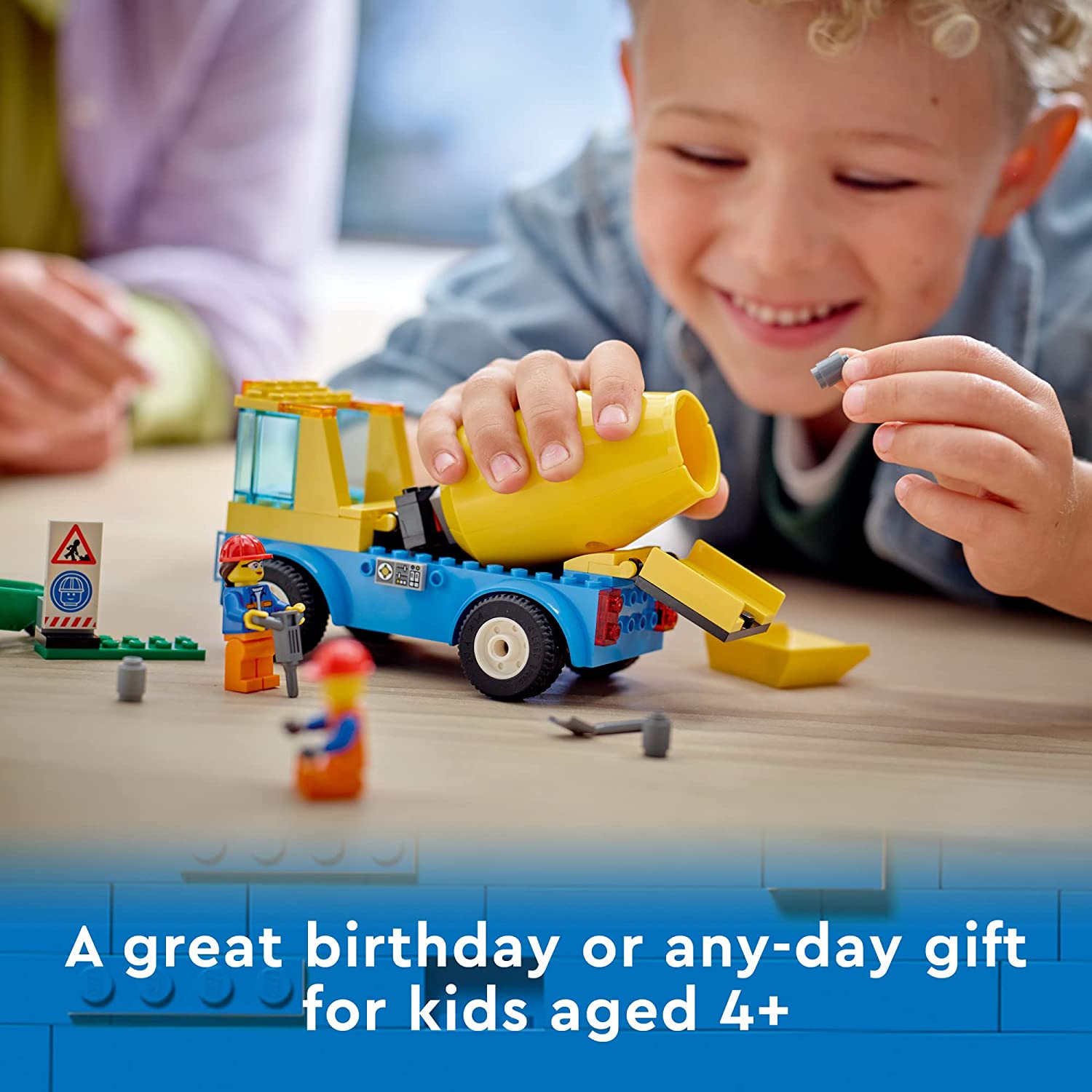 City Cement Mixer Truck by Lego 5