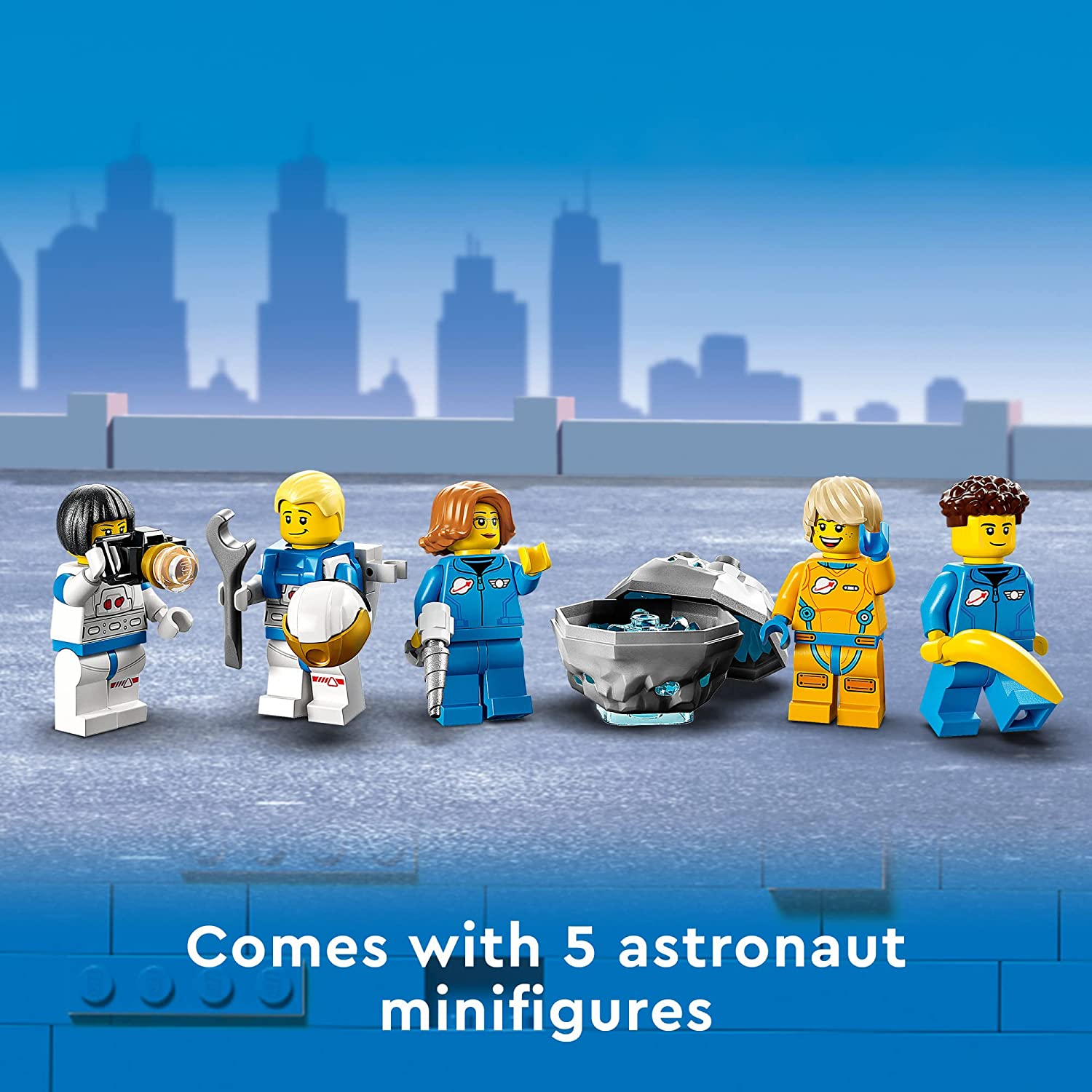 City Lunar Space Station by Lego 4