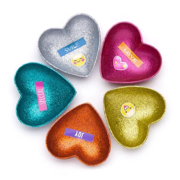 Craft tastic Make Give Mini Heart Bowls by Ann Williams 2