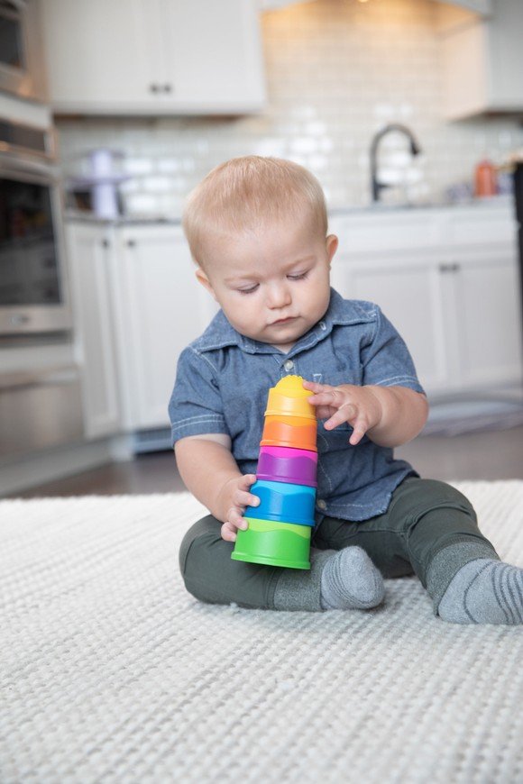 Dimpl Stack by Fat Brain Toys 5