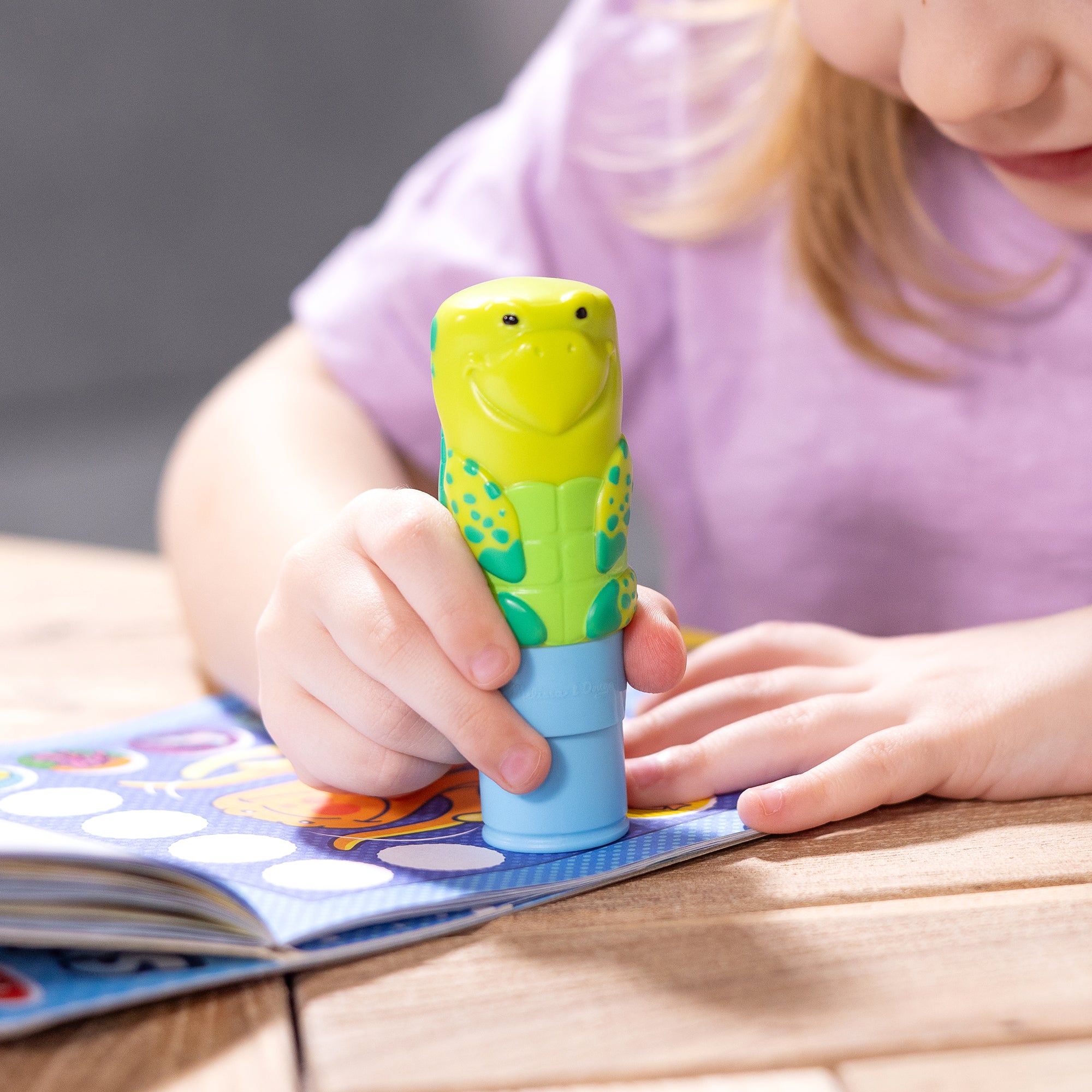 Sticker WOW! Activity Pad Set - Turtle by Melissa & Doug