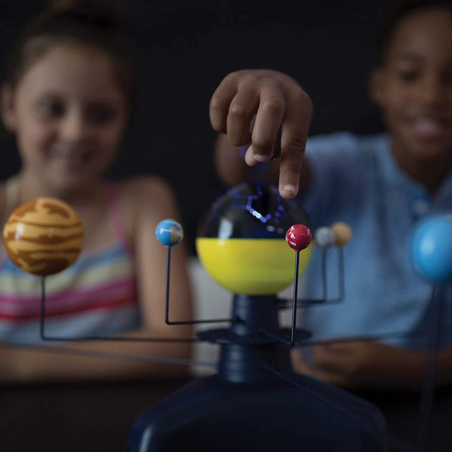 GeoSafari Motorized Solar System by Educational Insights 3