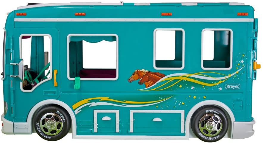 Horse Cruiser by Breyer 3