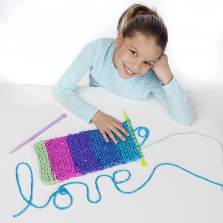 Learn to Knit Pocket Scarft by Creativity for Kids 2