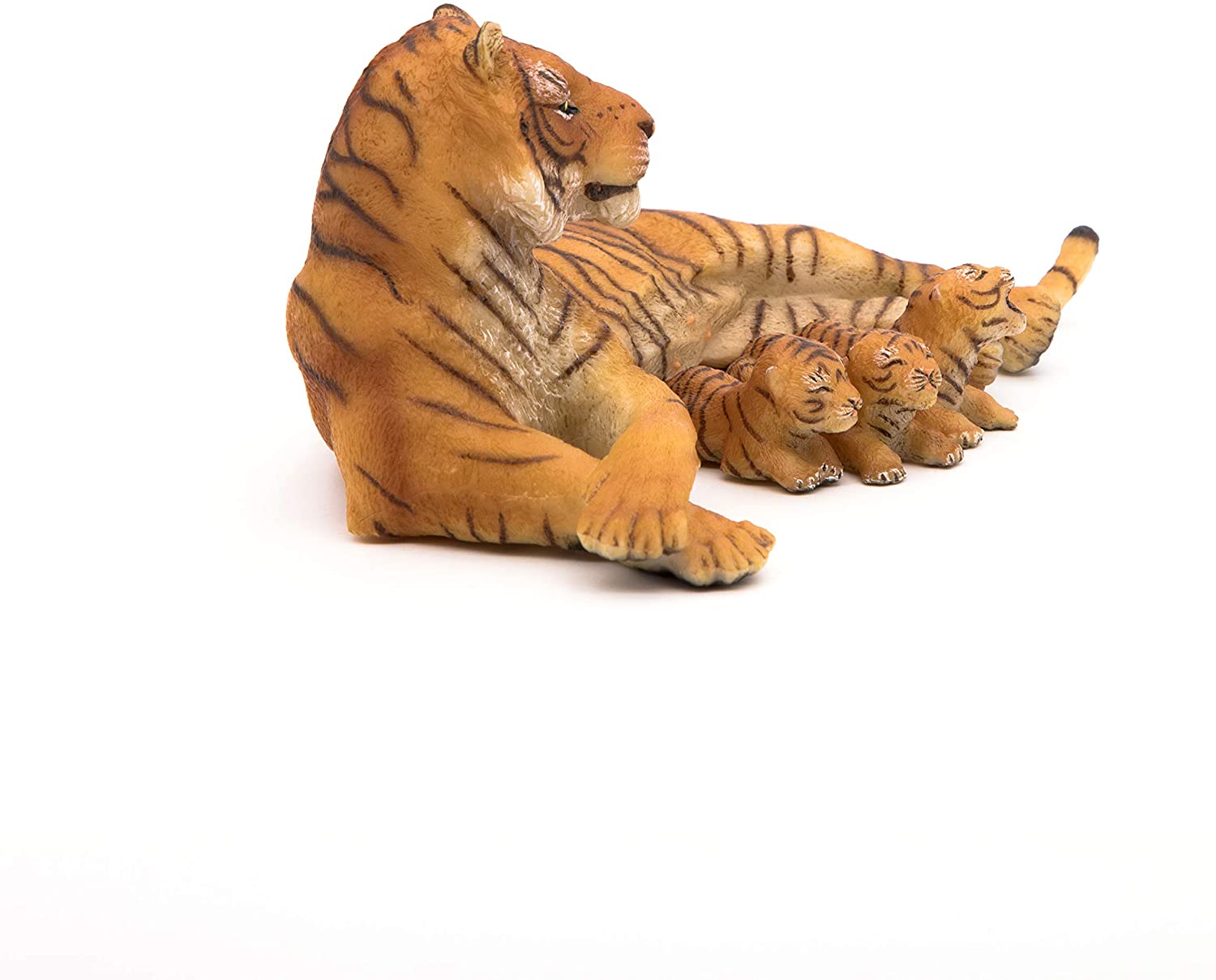 Lying Tigress Nursing 3 Cubs Figure by Papo 1