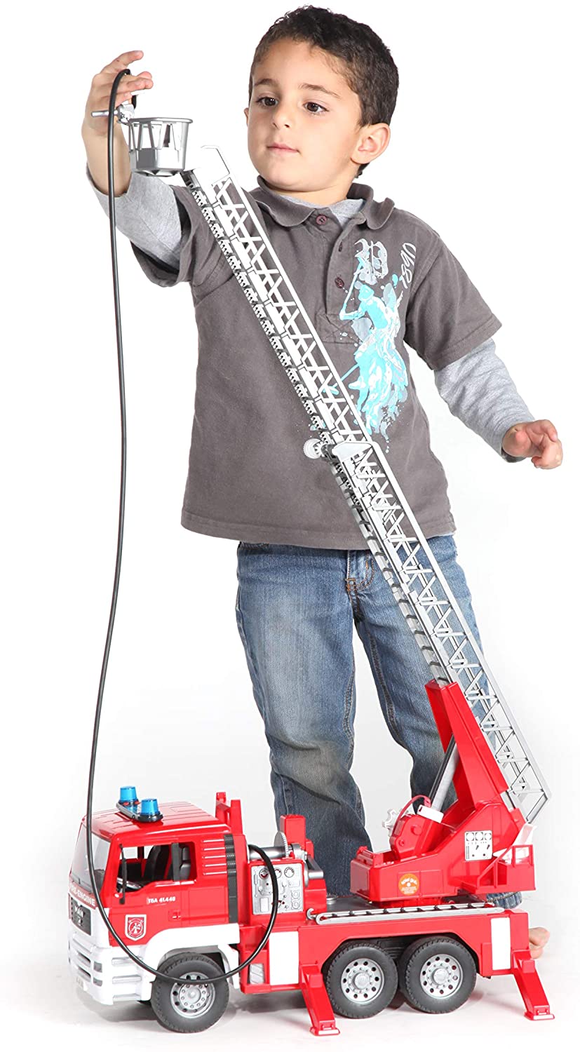 MAN Fire Engine with Water Pump, Light & Sound – A2Z Science & Toys
