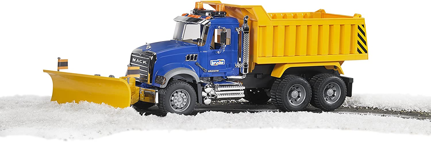Mack Granite Dump Truck with Snow Plow by Bruder 5