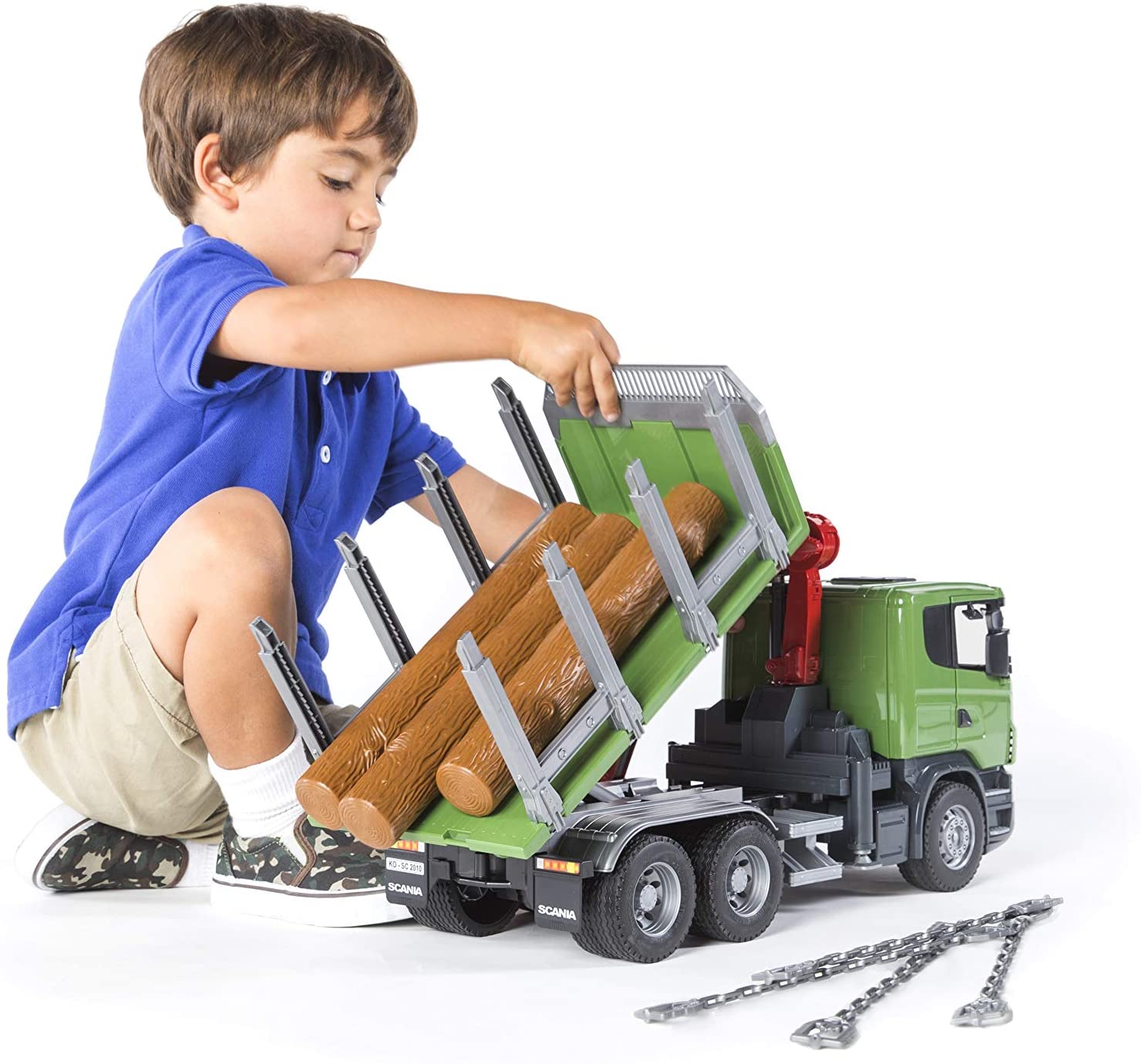 Mack Granite Timber Truck with Loading Crane and 3 Logs by Bruder 5