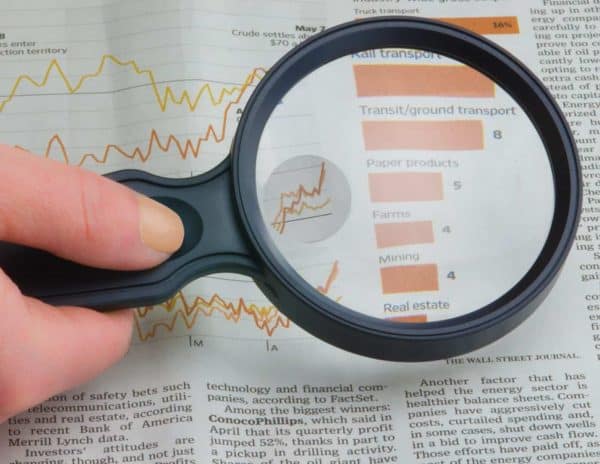 MagnaView 2.5x5x Magnifer by Carson 1